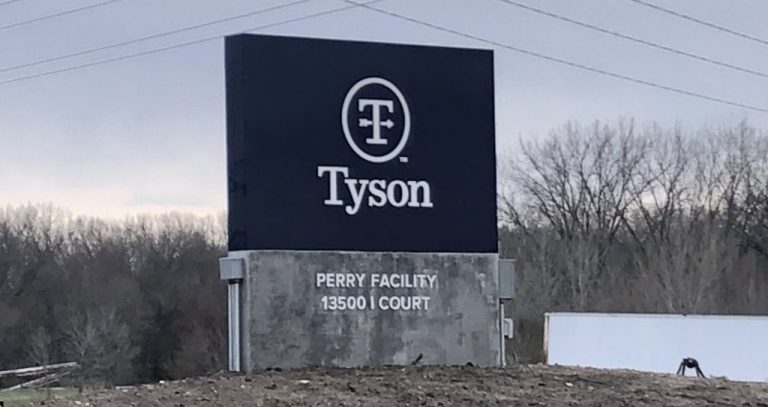 El 58% de los trabajadores de Tyson en la planta de Perry dieron positivo en la prueba del COVID-19