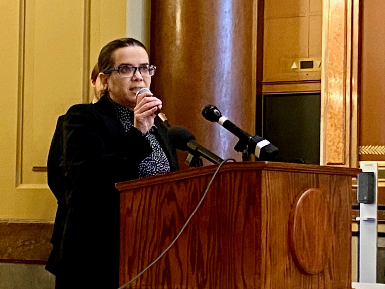 Anti-hunger advocates urge Iowa lawmakers to accept summer food aid for kids
