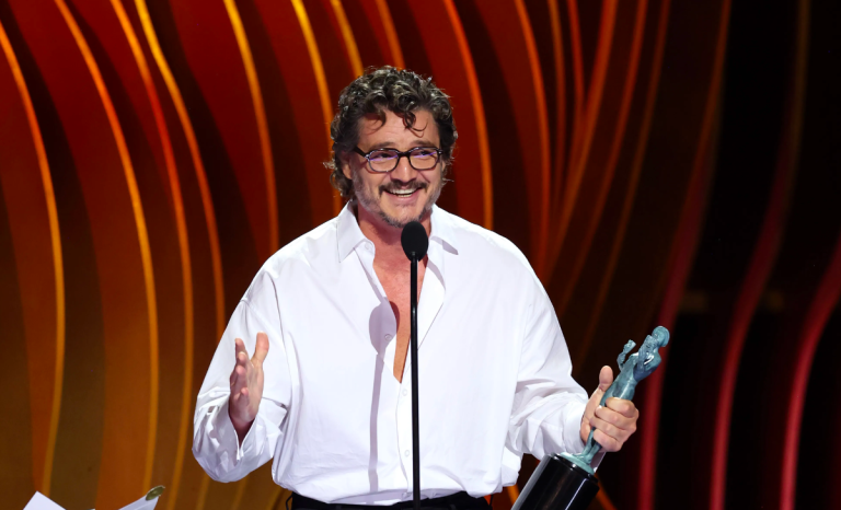 Pedro Pascal: ¡Primer latino en ganar el premio a Mejor Actuación de un Actor Masculino!