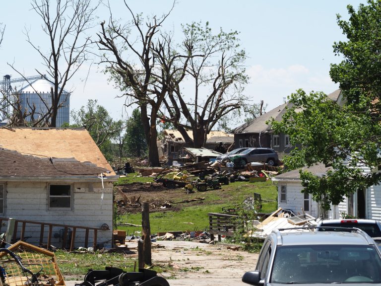 Aprobada la ayuda presidencial para las víctimas del tornado de Iowa