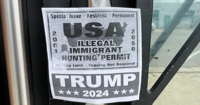 La policía detiene a un hombre por unos carteles racistas contra los inmigrantes que citaban a Donald Trump en Hampton (Iowa)