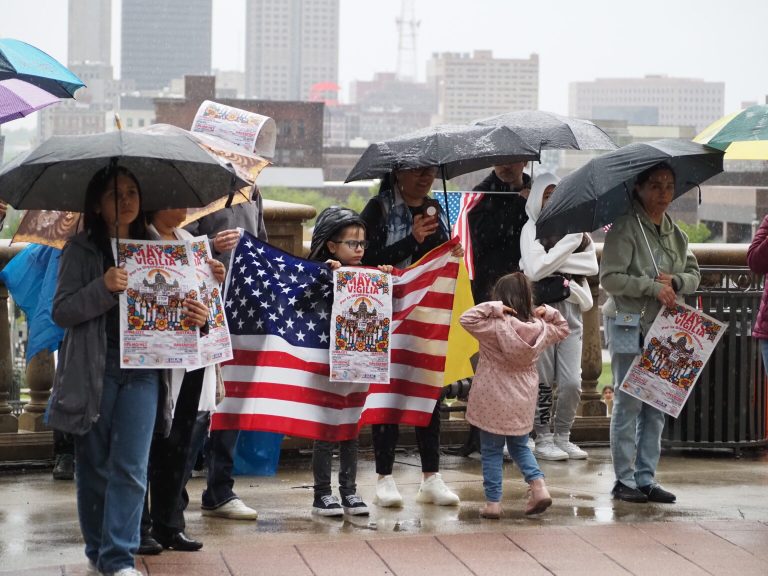 El Tribunal Federal de Apelaciones confirma la orden judicial que bloquea la ley de inmigración de Iowa