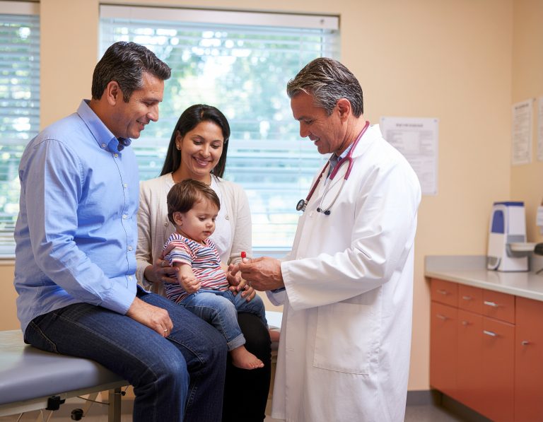 Building Bridges for Health: Hola Iowa Partners with IHHS to Support Lead Poisoning Prevention in Latino Communities