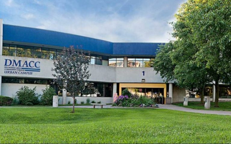 DMACC postpones president applicant visits after multiple dropouts