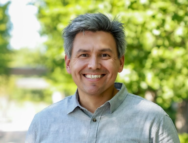 Rob Barron claims Ward 1 seat, becomes first Latino to serve on Des Moines City Council