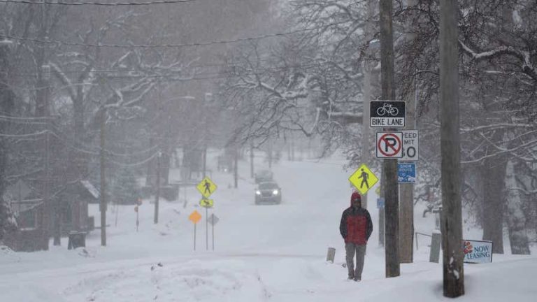 Nieve y fuertes vientos podrían provocar condiciones de ventisca en partes de Iowa