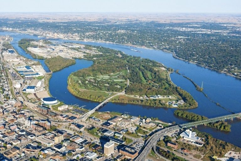 El Consejo Asesor Clean River Recoge Voces Comunitarias para Impulsar Soluciones Ambientales