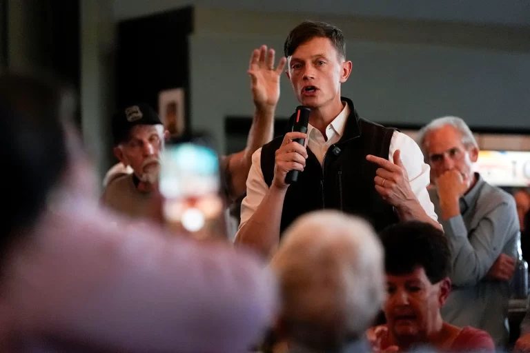 Iowa governor’s race: Democrat Rob Sand holds major fundraising lead