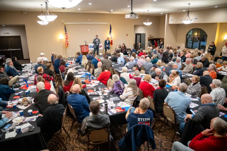 Do 4th District voters want a ‘fighter’ or experience in GOP primary?