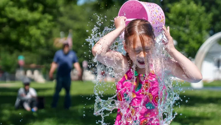 Des Moines splash pads and pools guide for summer 2026