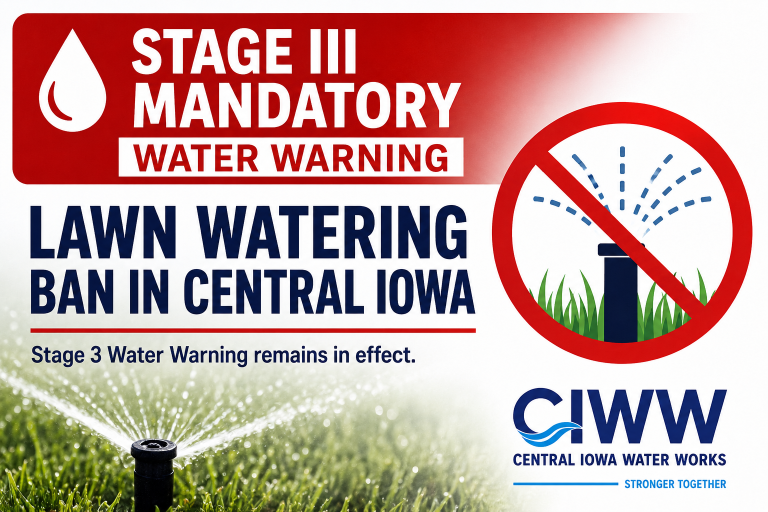 Multas por riego en Iowa: ciudades advierten posibles cortes de agua