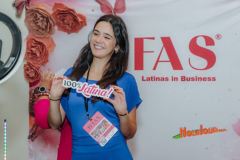 Finding Home in Iowa: Natalia Gomez Del Campo’s Journey to Journalism