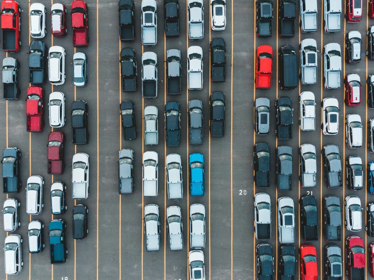 Subasta de Iowa DOT abre el martes con autos, camiones y herramientas a la venta