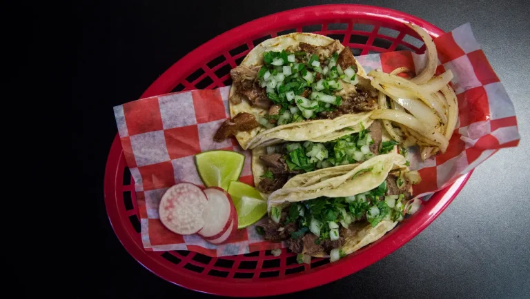 Des Moines’ Tacos La Familia earns national recognition for its tacos