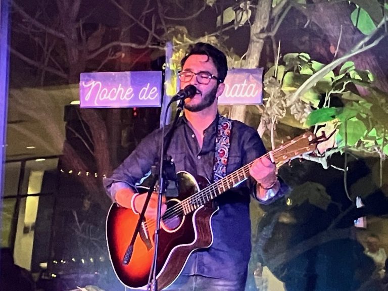 Augustana College inaugura «Cultures in Motion» con música latinoamericana